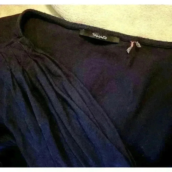 TAHARI Tee ASSYMETRICAL Neck BLACK Top Jersey Shirt Lightweight STRETCH size M - Picture 4 of 6